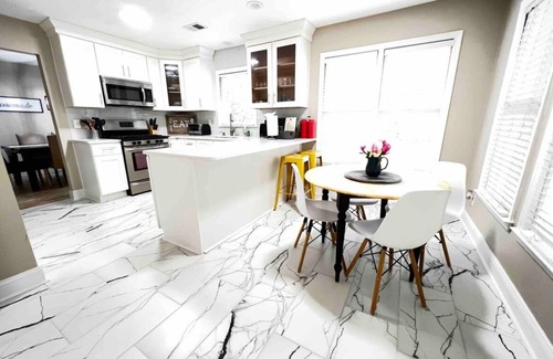 Lawrenceville House | ⚡️DISCOUNTED⭐️🌟Charming Cozy & Modern Home Near ATL⭐️ Perfect for Short/Long Term!