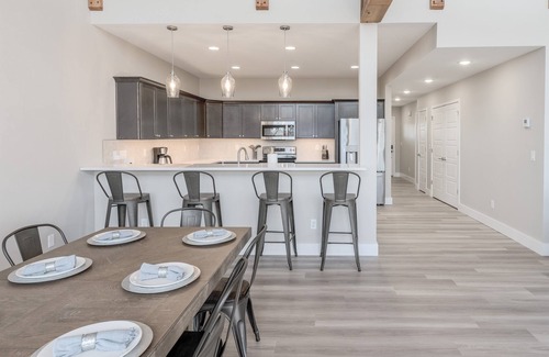 Jenkins House | Discounted rates for Oct! Table Rock views! 6 Bdm