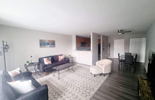 Elkins Park Apartment | Discover a guest-exclusive haven in our modern, spacious apartment