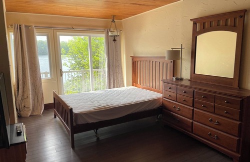 Frontenac Cabin | Discover Melody Lodge, Ontario's Best-Kept Secret Where Tranquil Nature, Adventure, and Comfort Await.