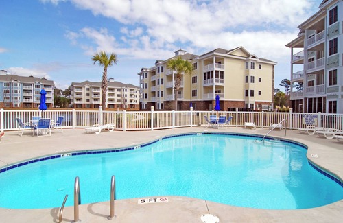 Central Myrtle Beach Condo | Discover our chic 1Br/1.5Ba Golf Villa in a prime spot!