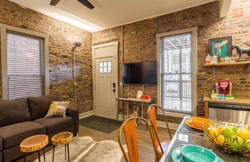 Wyandotte House | Discover our four-bed/bath home ready to explore Bourbon Trail, NULU, KY EXPO