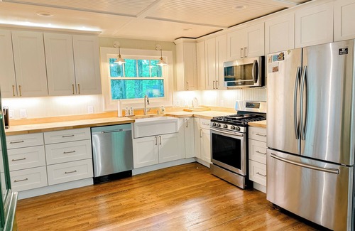 Highlands Cottage | Discover Sky High Cottage in Scaly Mountain, 10 minutes from Highlands!