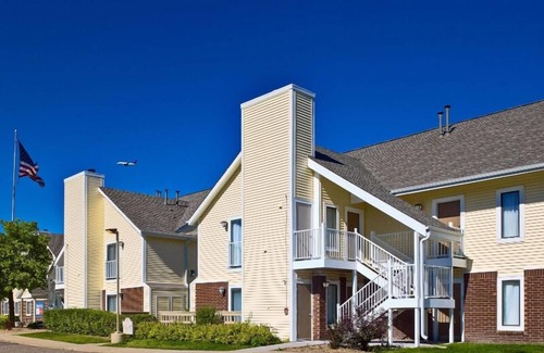 Tucson Apartment | Discover the Beauty of Tucson! Free Breakfast, Pet-friendly, Outdoor Pool!
