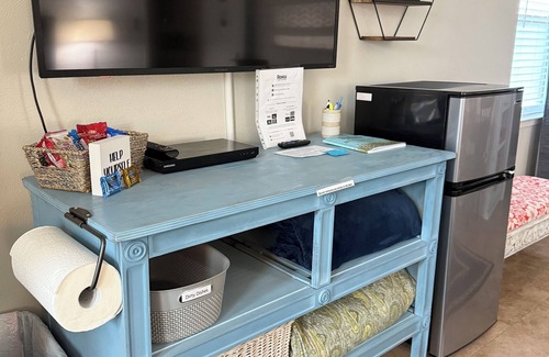 Wimberley Apartment | Discover Wimberley charm from your upstairs cozy studio