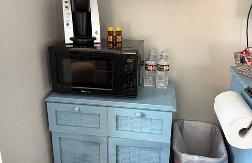 Wimberley Apartment | Discover Wimberley charm from your upstairs cozy studio