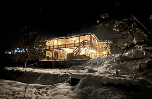 Manali House | Discover Your Alpine Retreat in the Heart of the Mountains