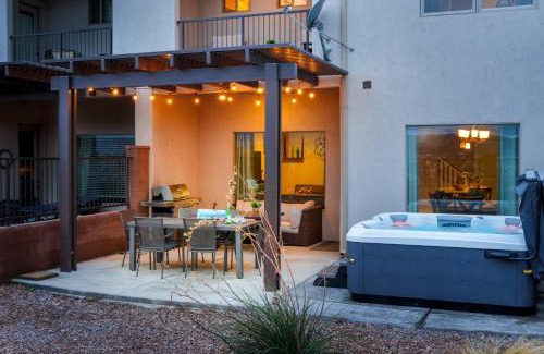 Hurricane House | Discover Zion Mountain, Private Hot Tub-3 Bedroom