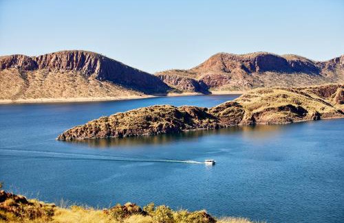 Wyndham-East Kimberley Resort | Discovery Resorts - Lake Argyle