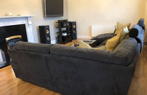 Sallybrook House | Discreet Luxury, Super House!