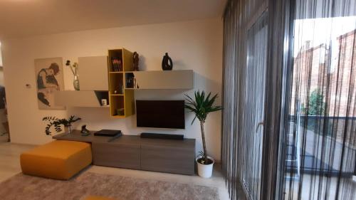 Debrecen Apartment | DISZTINGVÁLT Apartman, free garage