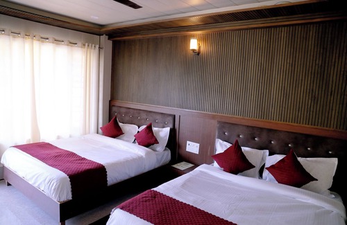 Jogiyana Hotel | Ditya Destiny's JK River View Resort