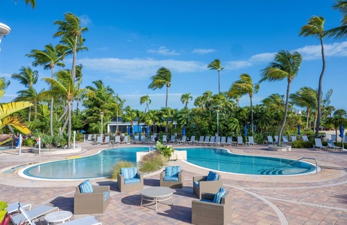 Islamorada House | Dive Into Your Dream Vacation! Beachfront, Outdoor Pool, Near Hurricane Monument