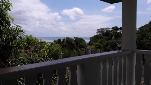 Mare Anglaise Bed & Breakfast | Divers Lodge Guest House