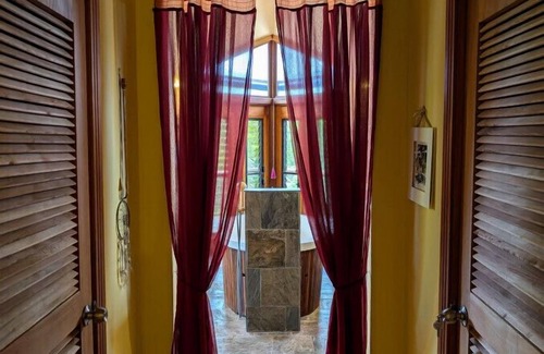 San Ignacio Villa | Divina Hacienda - Jungle comfort with a pool