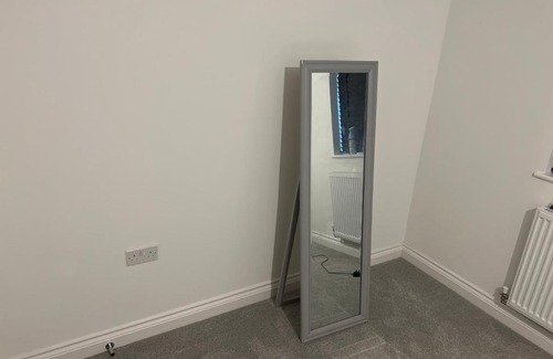 Ebbsfleet Valley House | Divine house