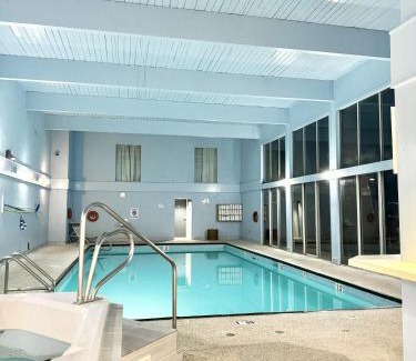 Vernon Hotel | Divya Sutra Plaza and Conference Centre, Vernon, BC