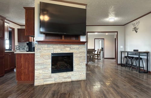 Firesteel House | DIY Family run Farm ranch hunts. Pheasants and Prariedog’s.