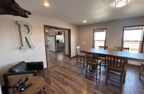 Firesteel House | DIY Family run Farm ranch hunts. Pheasants and Prariedog’s.