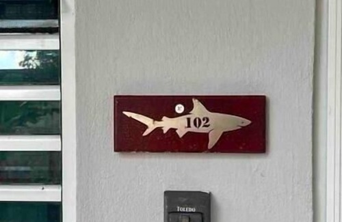 Islote House | DK Back Yard Surf Shack - Apartment #2