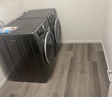 Calgary House | DLush room