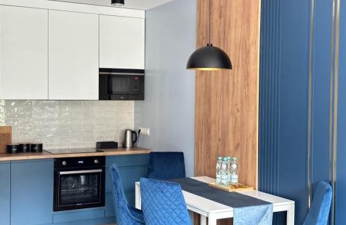 Nowy Dwor Mazowiecki Apartment | DMK Blue Apartment near Warsaw-Modlin Airport