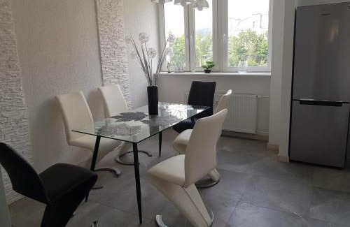 Jelenia Gora Apartment | Dmuchawiec