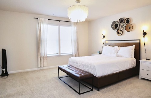 Bowie House | DMV Retreat at Woodmore