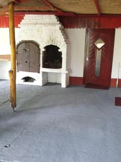 Roszke House | Dobó Tanya