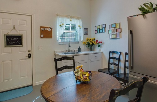 Wills Point Cottage | Dock & Fire Pit: Lake Tawakoni Vacation Rental!