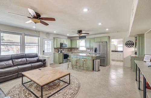 Graford House | Dock & Patio: Possum Kingdom Lake House