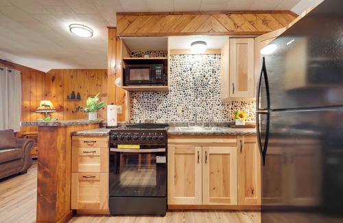 Conover Cabin | Dock + Views: Wooded Cabin on South Twin Lake