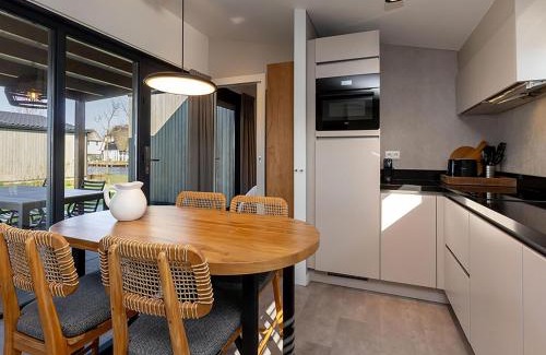 Delfstrahuizen House | Docklodge at Frisian Lakes with Private Mooring