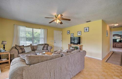 Dunnellon Apartment | Docks and Balcony Peaceful River Abode in Dunnellon