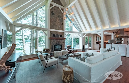 Muskoka Lakes Cottage | Doesn't Get Better! Muskoka Luxury! 7Bdrms, 5Bath, Boathouse! Bunkie!