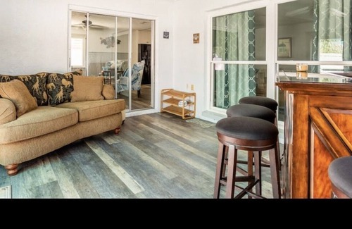 The Lakes House | Dog Friendliest Home Away From Home
