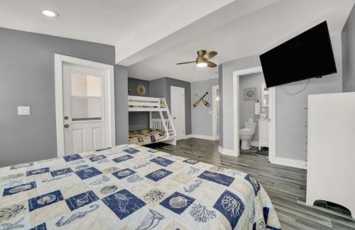 Bel Air House | Dog friendly 2 BR townhome with hot tub and walking distance to beach