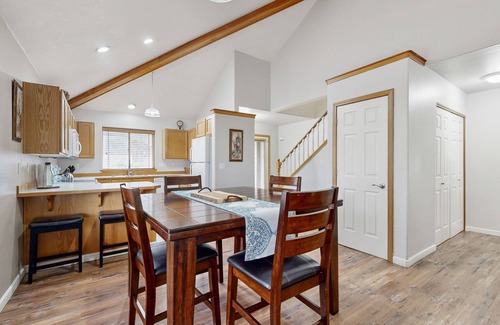 Klamath Falls House | Dog-friendly duplex with access to indoor pool, sports courts, & hiking trails