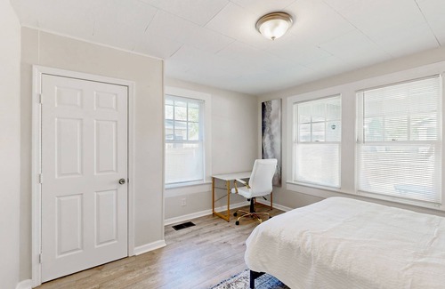 Birmingham House | Dog-friendly home with large yard, washer/dryer, central AC, & porch