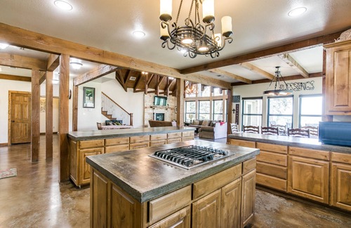 Lake Whitney House | Dog-friendly home with Lake Whitney views, fireplace, deck & AC - near boat ramp