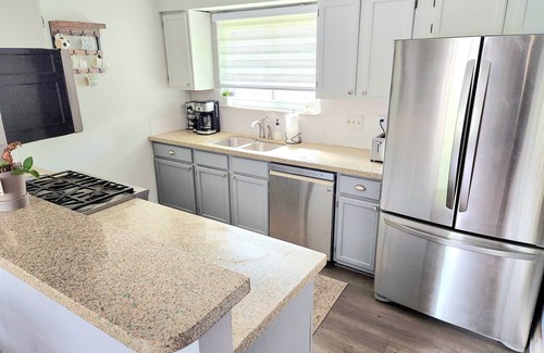 Austin House | Dog Friendly in South Austin