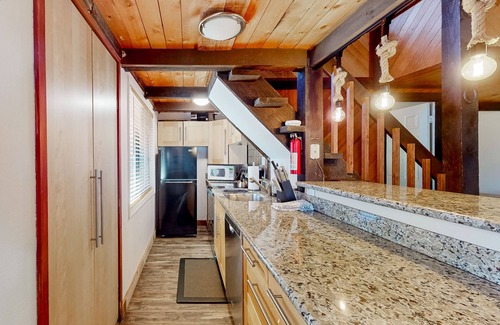 Tahoe Village Condo | Dog-friendly nature escape with generous balcony, fireplace, & views, sleeps 6