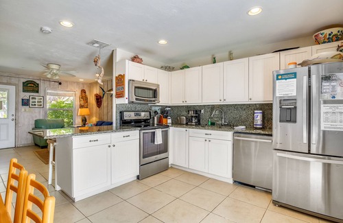 Layton Cabin | Dog-Friendly, Oceanfront Duplex with Private Beach Access & Dock