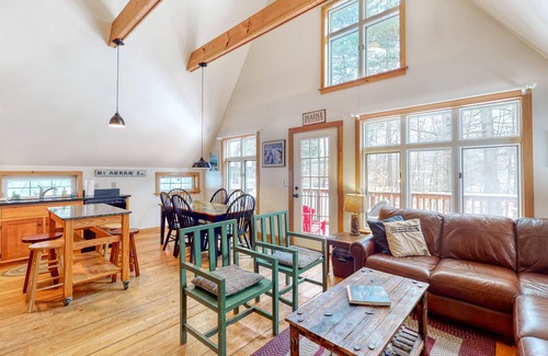 Greenwood House | Dog-friendly Woodland home near ski resort with firepit