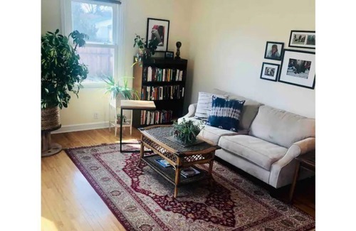 St. Louis Park House | Dog friendly zen bungalow with fenced in yard.