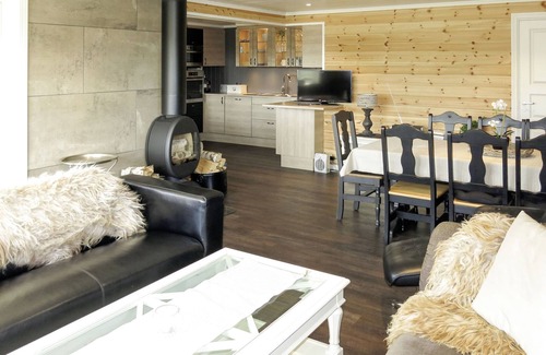 Aseral House | Doghouse by Interhome