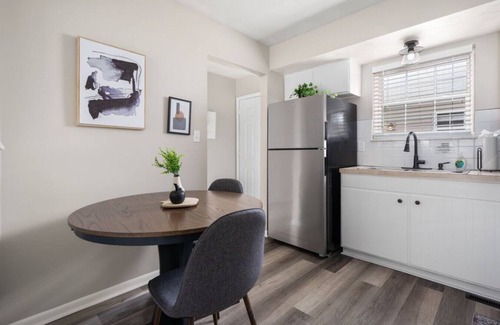Heath Apartment | Dogwood and Oak-2 BR, King Beds, Patio