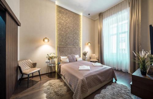 Jozsefvaros Apartment | Dohány Dreamy Delight Luxury Apt with Sauna