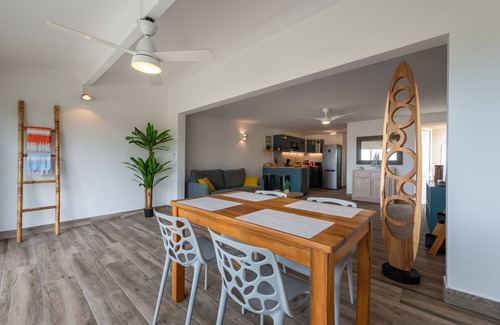 Nettle Bay House | Dolce apartment on the beach of the Baie Nettlé NBBC