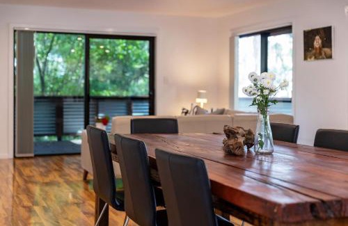 Smiths Lake House | DolceVita at Peppertree Cottage